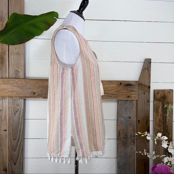 Tommy Hilfiger  NWT Sleeveless Top w/ Tassels - Picture 6 of 9